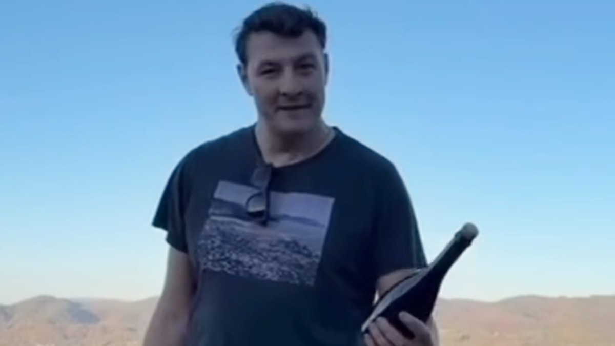 GLUMAC NASLEDIO DVORAC VAN BEOGRADA  Pokrenuo proizvodnju rakije, posadio i novi šljivik: 