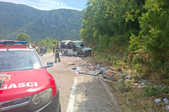 DETE IMA POVREDU GLAVE I GRUDNOG KOŠA Poznato stanje 16 preživelih Srba u Crnoj Gori, oglasilo se Ministarstvo zdravlja