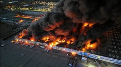 Pożar Marywilskiej 44. Były oficer mówi, że zatrzymani to "płotki"