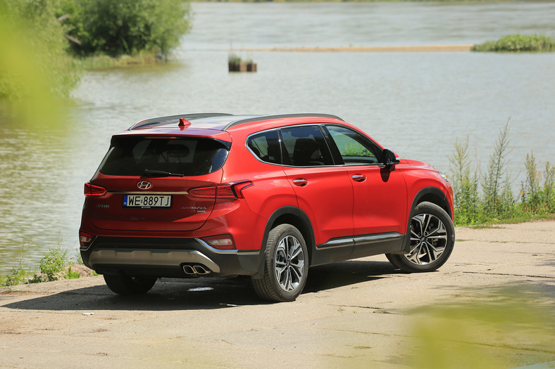 Hyundai Santa Fe 2.0 CRDi - SUV dla dużej rodziny