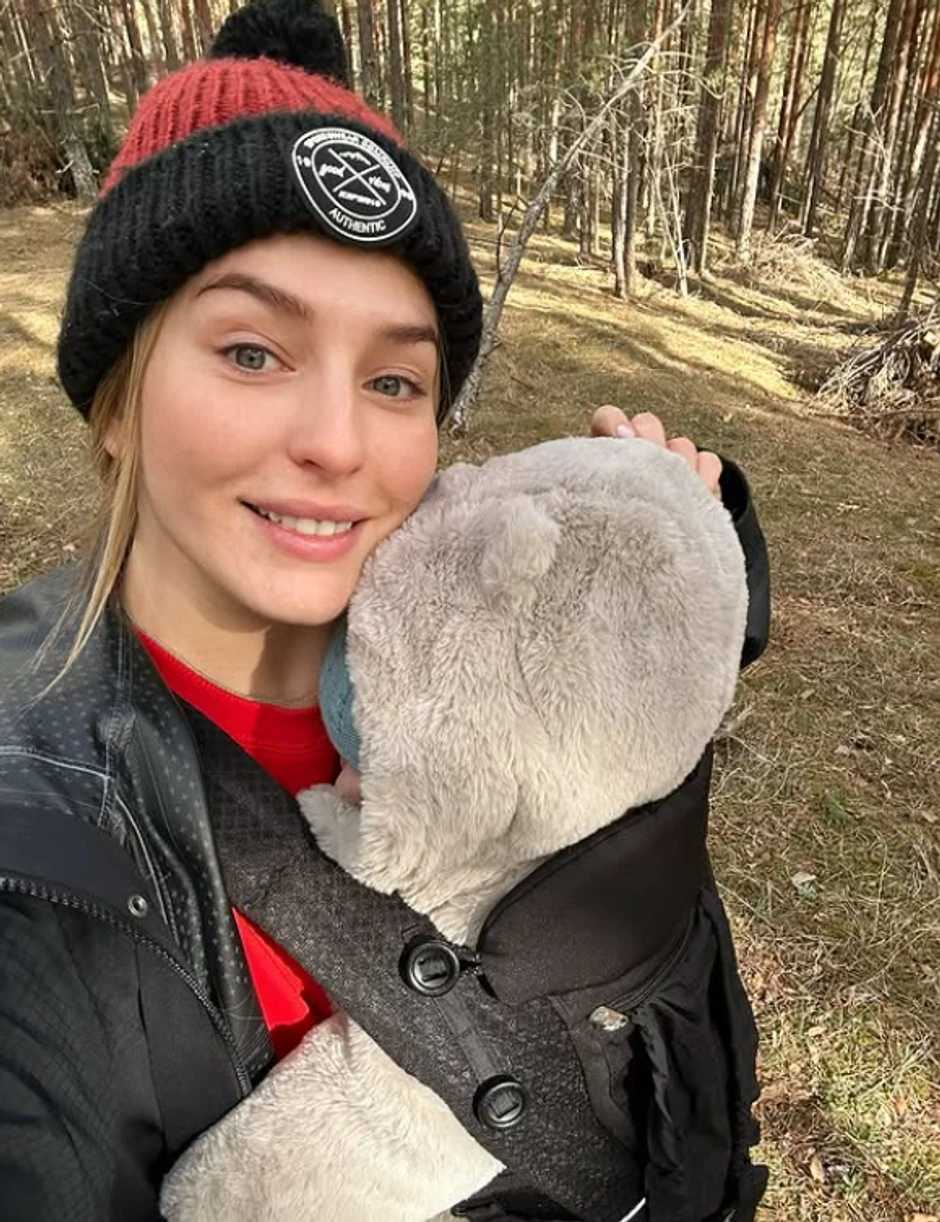 Anđela Jovanović sa sinom i majkom