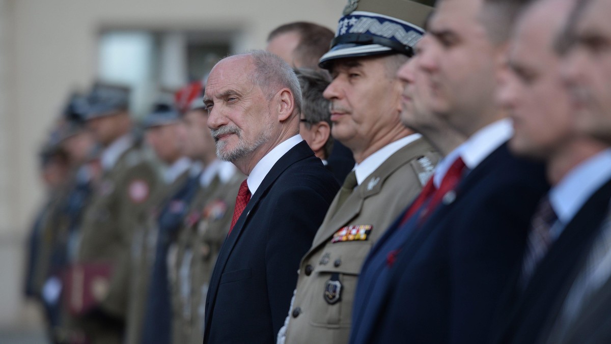 Antoni Macierewicz Mieczysław Gocuł 