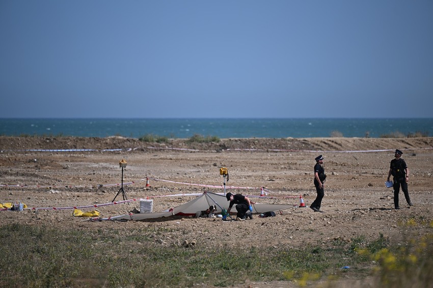Policija na mestu ubistva Aleksandra Kešforda na plaži u Lejsdaunu na moru 11. avgusta 2025.