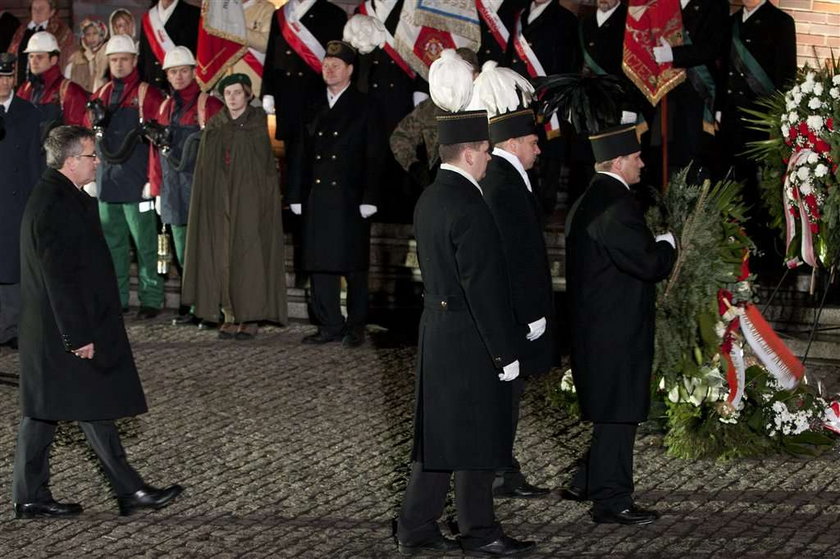 Gwizdy i krzyki, bo prezydent  oddawał hołd zabitym górnikom