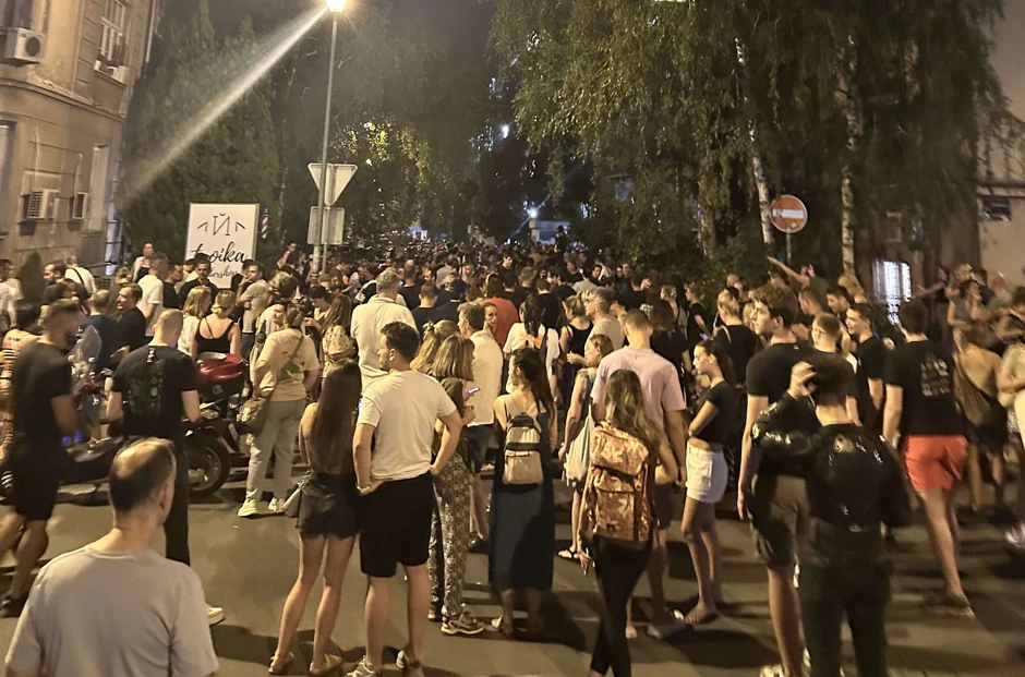 PU Vračar traže puštanje uhapšenih