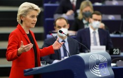 Von der Leyen w PE: Polski Trybunał Konstytucyjny nie jest niezależny