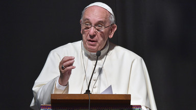 Papież Franciszek nazywa niepohamowany kapitalizm "łajnem diabła"