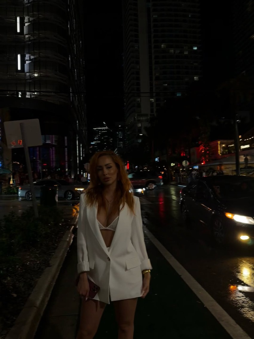 Voditeljka "Pinka" raskinula veridbu, pa spakovala kofere i napustila Srbiju: