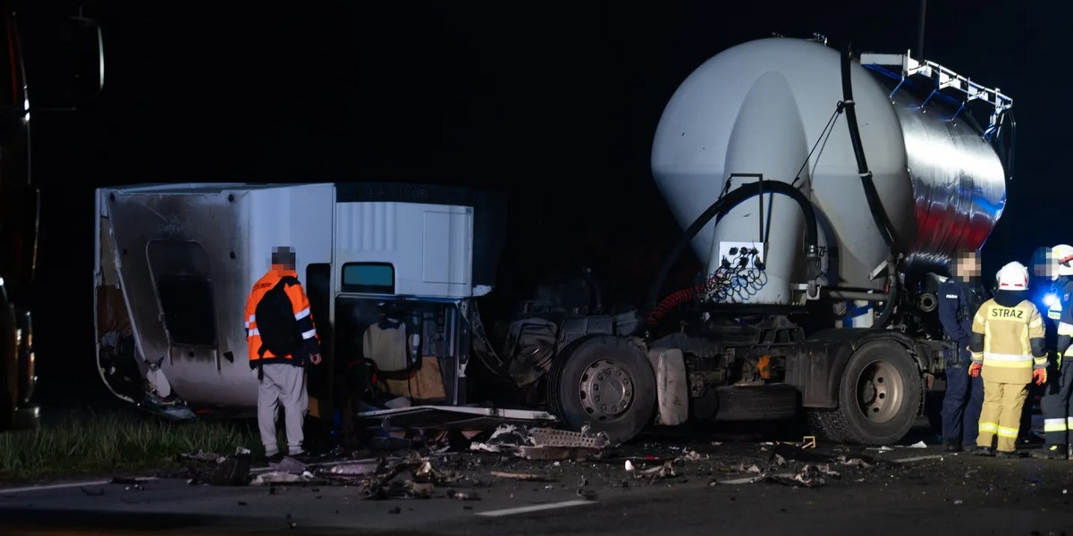 Tragedia w Oławie. Nie żyją dwie młode osoby, trzecia walczy o życie. 