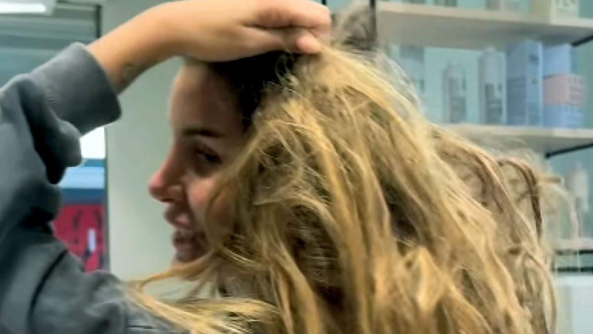 JELENA RADANOVIĆ OBJAVILA SNIMAK UĆEBANE KOSE Svi je pitali šta se desilo, ona šokirala: 