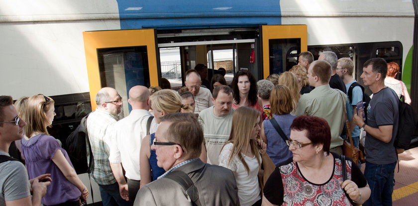 Koleje Śląskie. Pociągiem nie dojedziesz do pracy