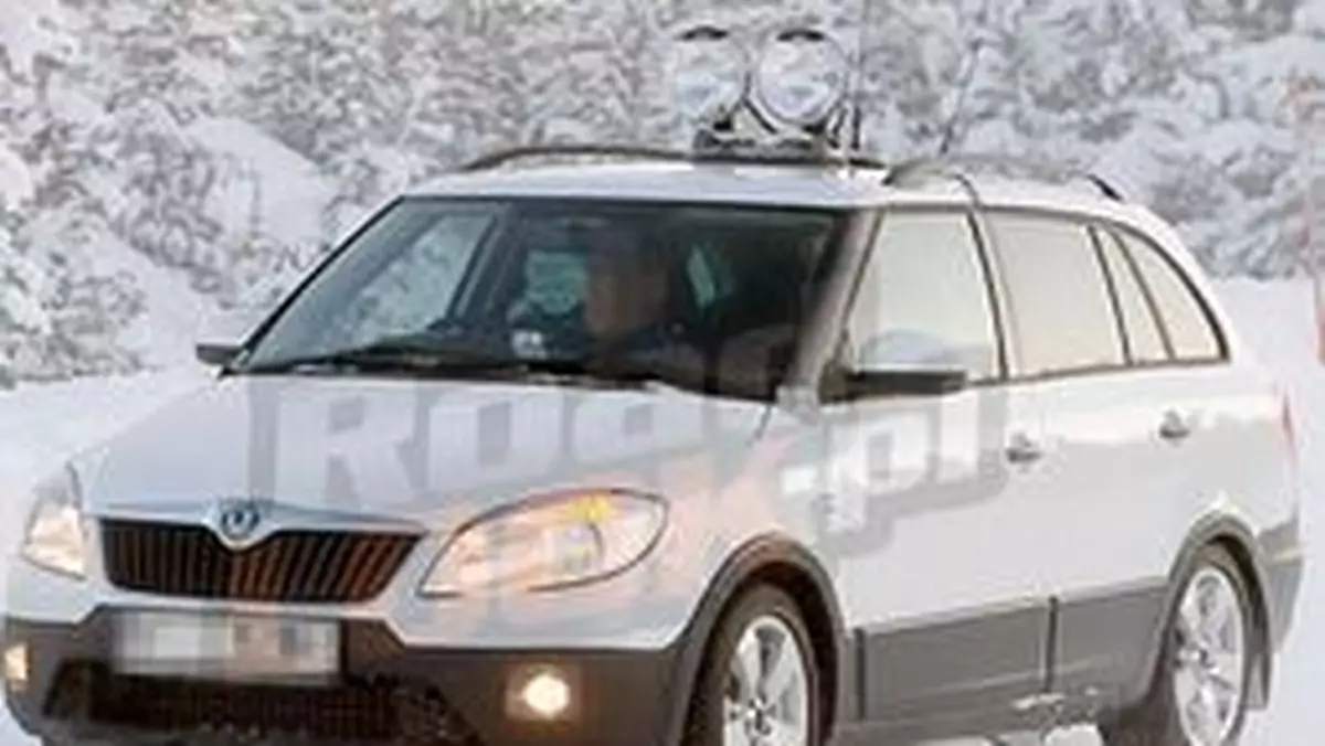 Zdjęcia szpiegowskie: Škoda Fabia – facelifting już w Genewie
