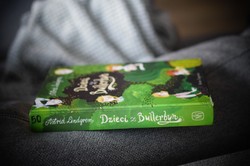 Ukochane książki z dzieciństwa. Jak dobrze je znasz? [QUIZ]