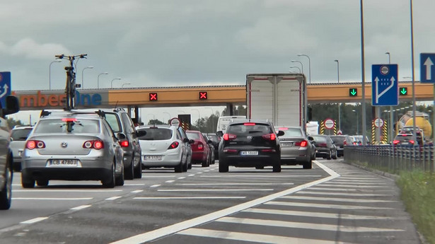 "Dziewięć kilometrów jechaliśmy trzy godziny". Kierowcy zbulwersowani korkami na A1