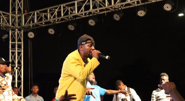 Yaa Pono performing at YFM Area Codes Jam concert at the Kumasi City Mall