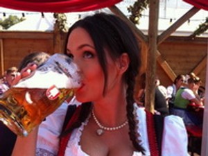 Demmer Erika az Oktoberfestről blogol