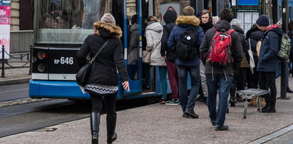 Brutalny atak na motorniczego w krakowskim tramwaju