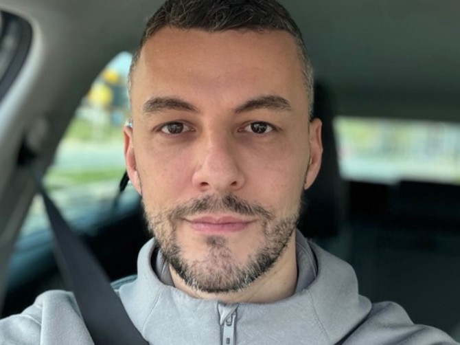 Dr Dragan Stojićević