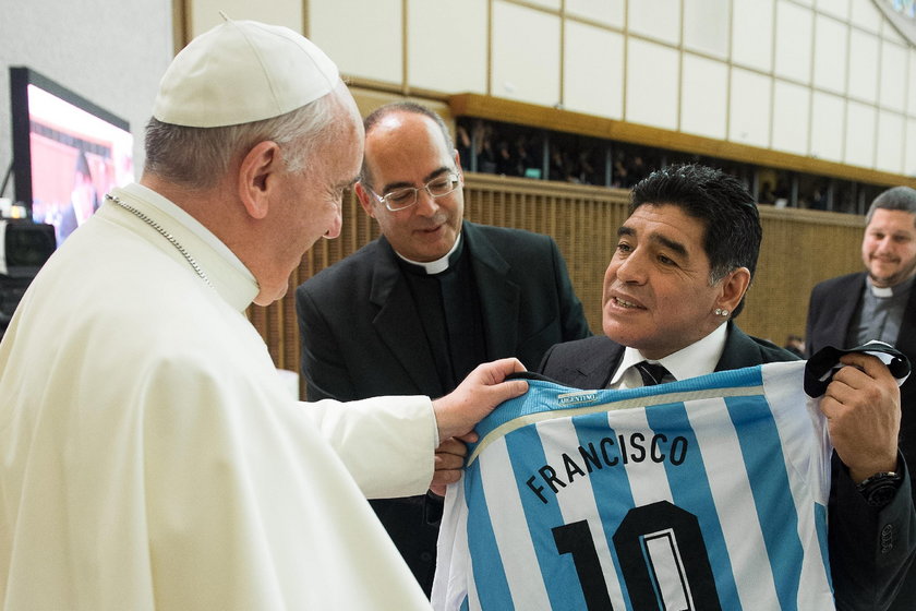 Diego Maradona odwiedził Papieża Franciszka!