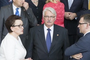 Family picture of the 14th German-Polish Government consultations in Berlin