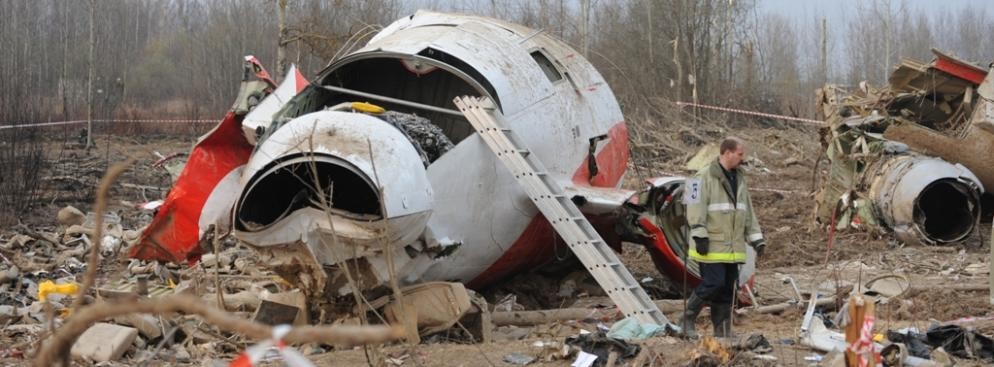 Na zdjęciu miejsce katastrofy smoleńskiej. Zarówno polscy, jak i rosyjscy eksperci nie stwierdzili jakichkolwiek  oznak ingerencji lub montażu w czarnych skrzynkach Tu-154M - przekazał w piątek Komitet Śledczy Federacji Rosyjskiej, informując o zakończeniu  przez biegłych z Polski czynności w Moskwie.