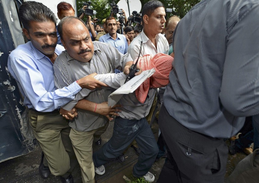 Hapšenje mladića koji je silovao devojku u autobusu