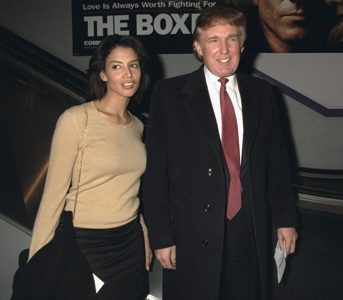 Modelka Kara Young i Donald Trump na pokazie filmu „The Boxer”