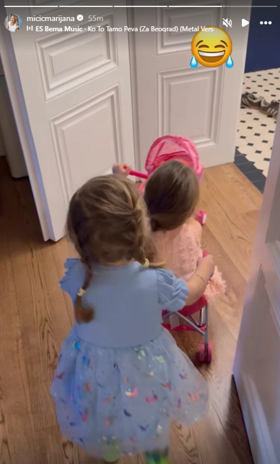 Marijana Mićić pokazala ćerke