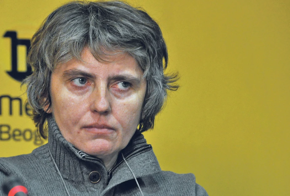 Bobana Macanović: Postali smo takvo društvo gde će se pre pomisliti da žena laže nego je saslušati i verovati joj