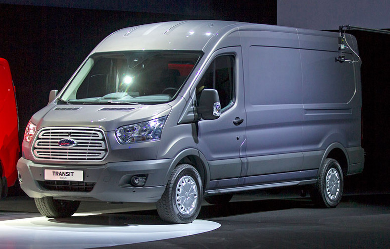 Kolejne premiery Forda: nowy Transit i Tourneo