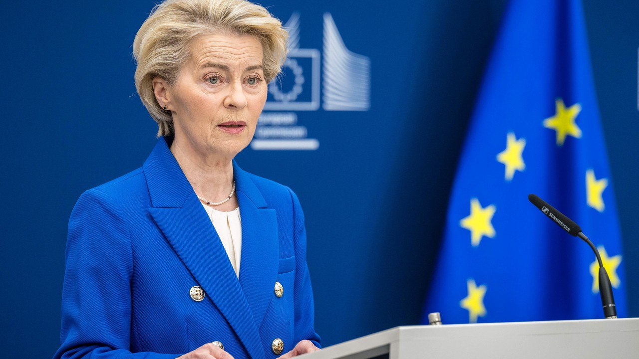Czarne chmury zbierają się nad Ursulą von der Leyen. Europarlament będzie głosował nad wotum nieufności