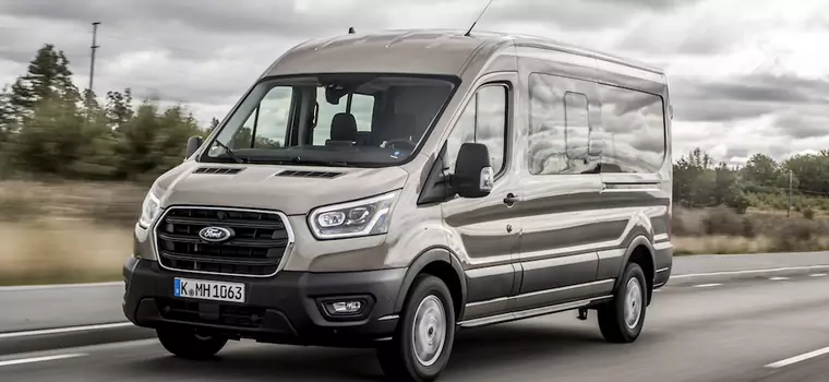 Ford Transit – ceniony dostawczak z rabatem do 40 000 zł