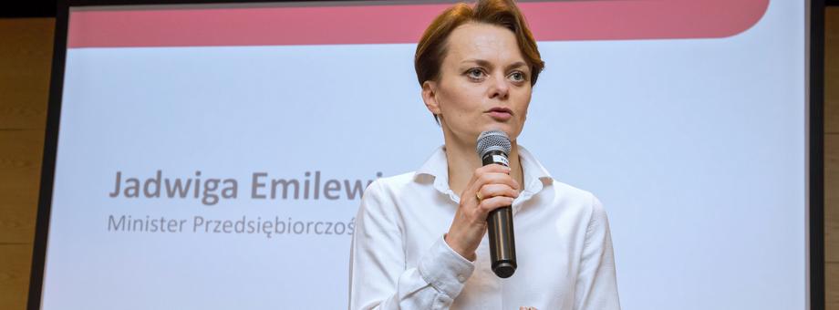 „Prawo do błędu” to pomysł forsowany przez minister przedsiębiorczości Jadwigę Emilewicz