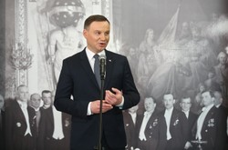 Duda, Szydło, Kukiz, Petru - to im najbardziej ufają Polacy. SONDAŻ