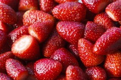 Są już polskie truskawki. Ich cena jednak odstrasza. Ile kosztuje kilogram?