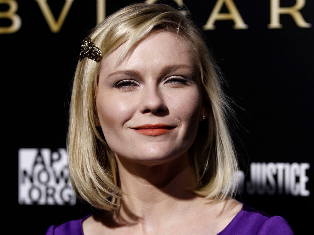 Kirsten Dunst obgaduje koleżankę