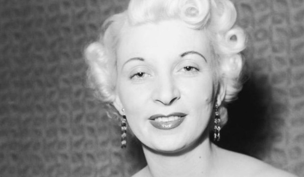 Rut Elis, sa severa Velsa, bila je model i menadžerka noćnog kluba u Londonu 1950-ih | Foto: Hulton Archive/Getty Images