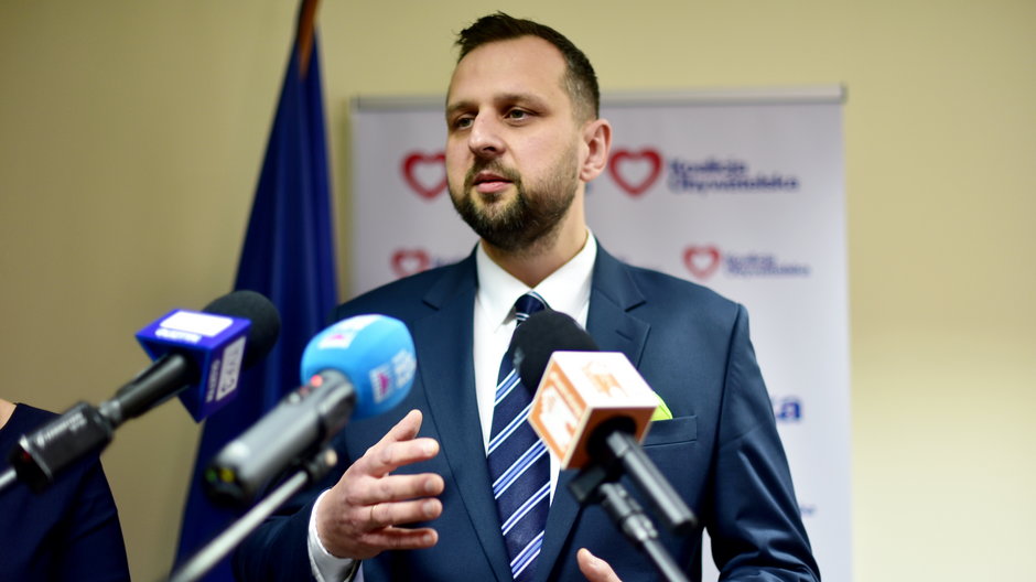Robert Szewczyk (Koalicja Obywatelska) wygrał I turę wyborów na prezydenta Olsztyna, uzyskując 32,81 proc. głosów.