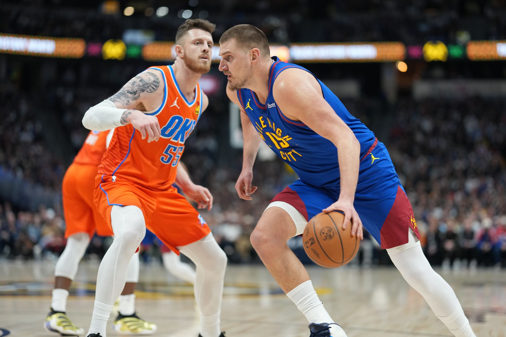 Thunder schlagen Denver 121:111 – Hartenstein gibt Comeback gegen Jokic