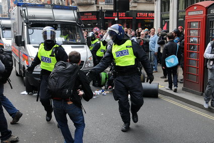 Brytyjska policja zyskała nowe uprawnienia podczas protestów aktywistów klimatycznych