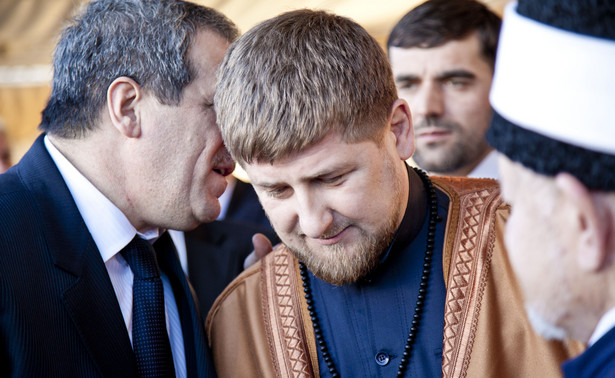 Kadyrow: Czeczeni pomagają rosyjskiemu lotnictwu w Syrii