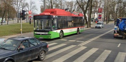 Panował mrok, a ona chciała zrobić coś strasznego. Wtedy pojawił się Grzegorz