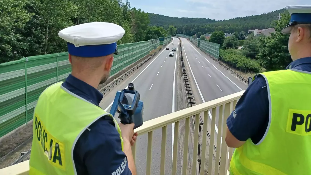 Policja zapowiada wzmożone kontrole prędkości na autostradzie A1