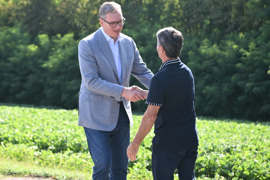 Aleksandar Vučić u poseti porodici Todorović
