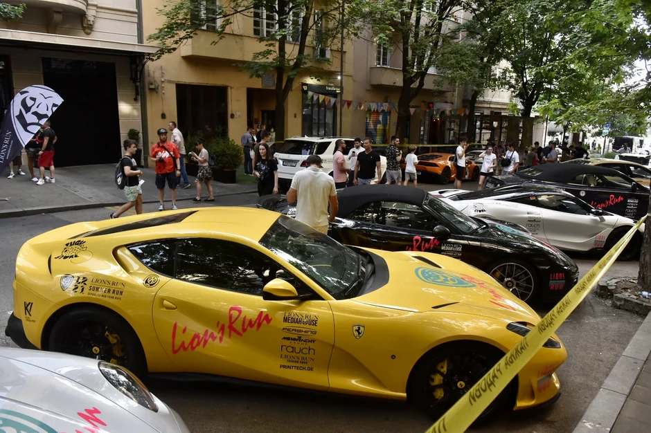 Jedan do drugog bili su lamborgini, Bugati, Audi...