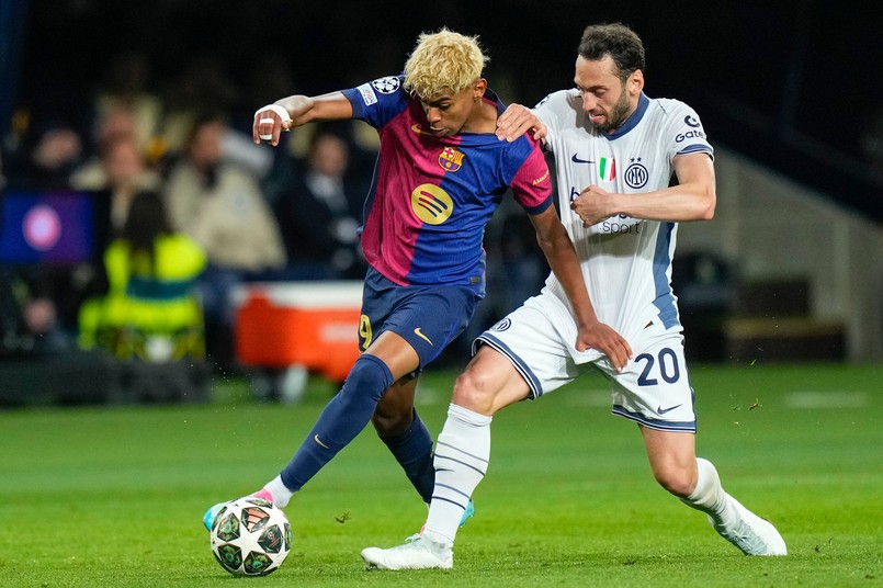 Szczęsny skapitulował dwa razy. Piękne gole w meczu Barcelony z Interem