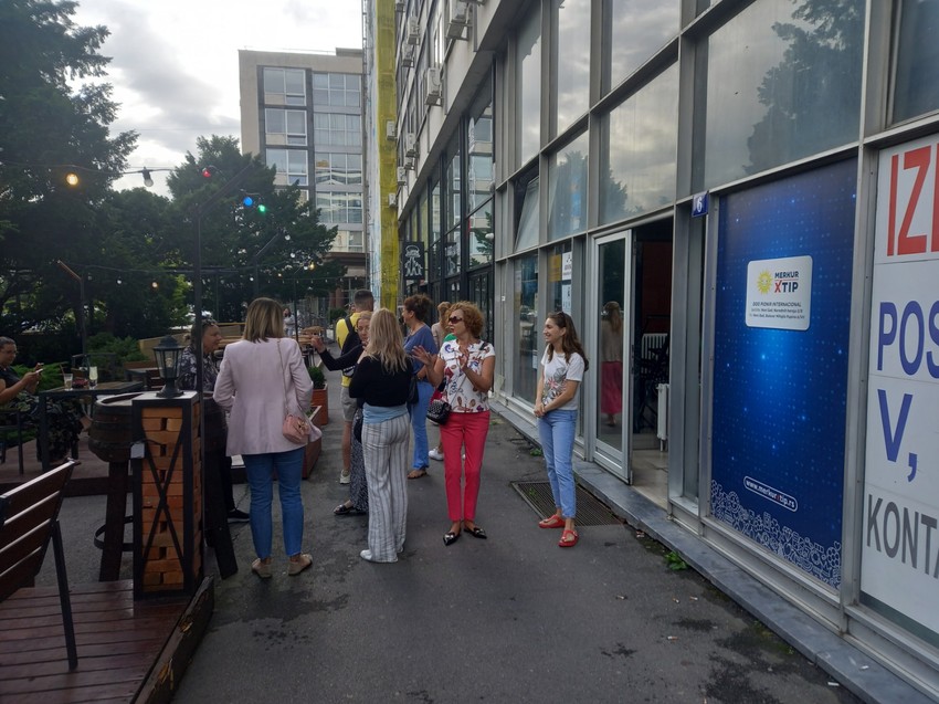 prevareni građani razmenjuju loša iskustva