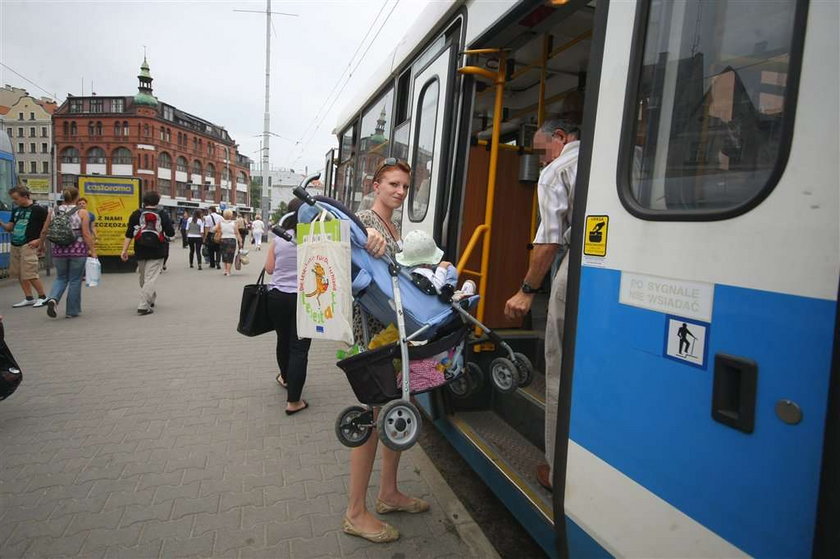 Przebudujcie te przystanki