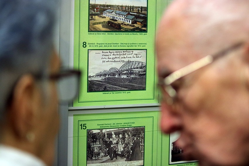Izložba filatelista povodom otvaranja prvih pošti u Novom Sadu i Petrovaradinu