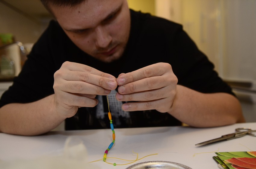 Šarene narukvice protiv tmurnih zimskih dana